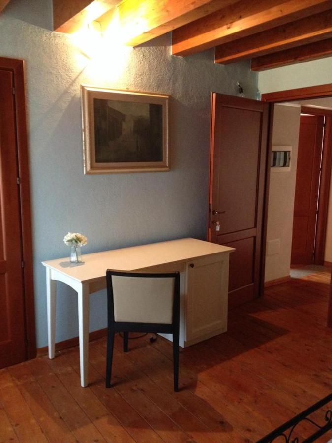 La Casa Del Borgo Bed and Breakfast Ittireddu Exteriör bild